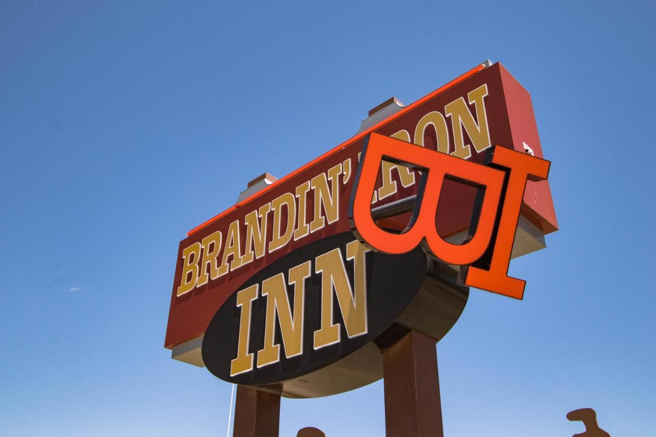 Brandin' Iron Inn West Yellowstone Ngoại thất bức ảnh