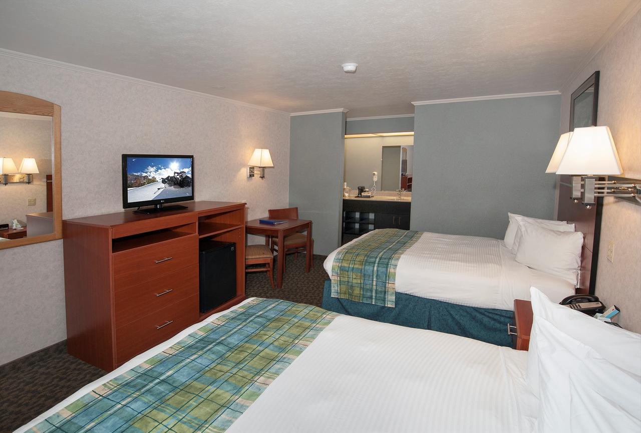 Brandin' Iron Inn West Yellowstone Ngoại thất bức ảnh