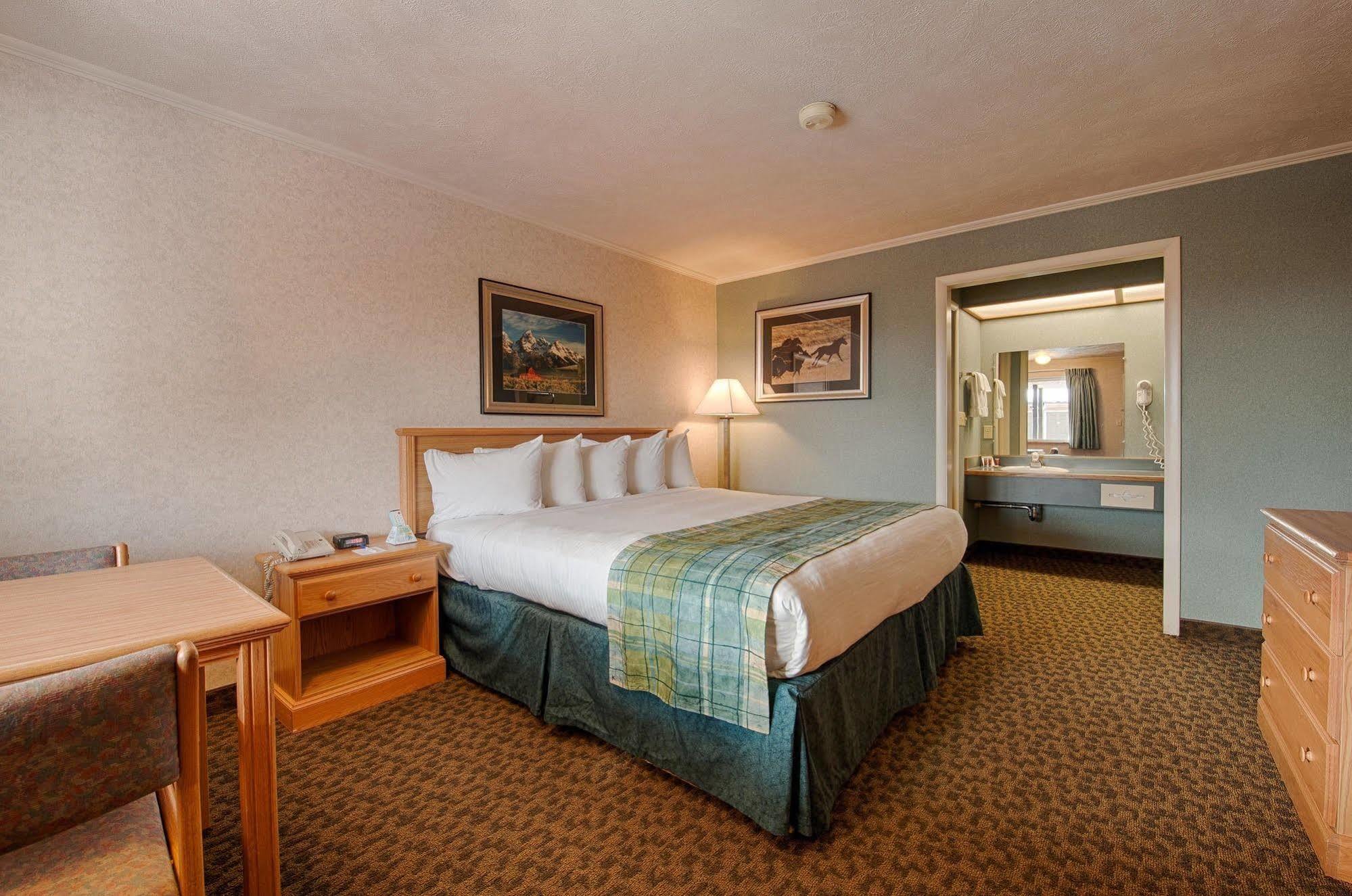 Brandin' Iron Inn West Yellowstone Ngoại thất bức ảnh