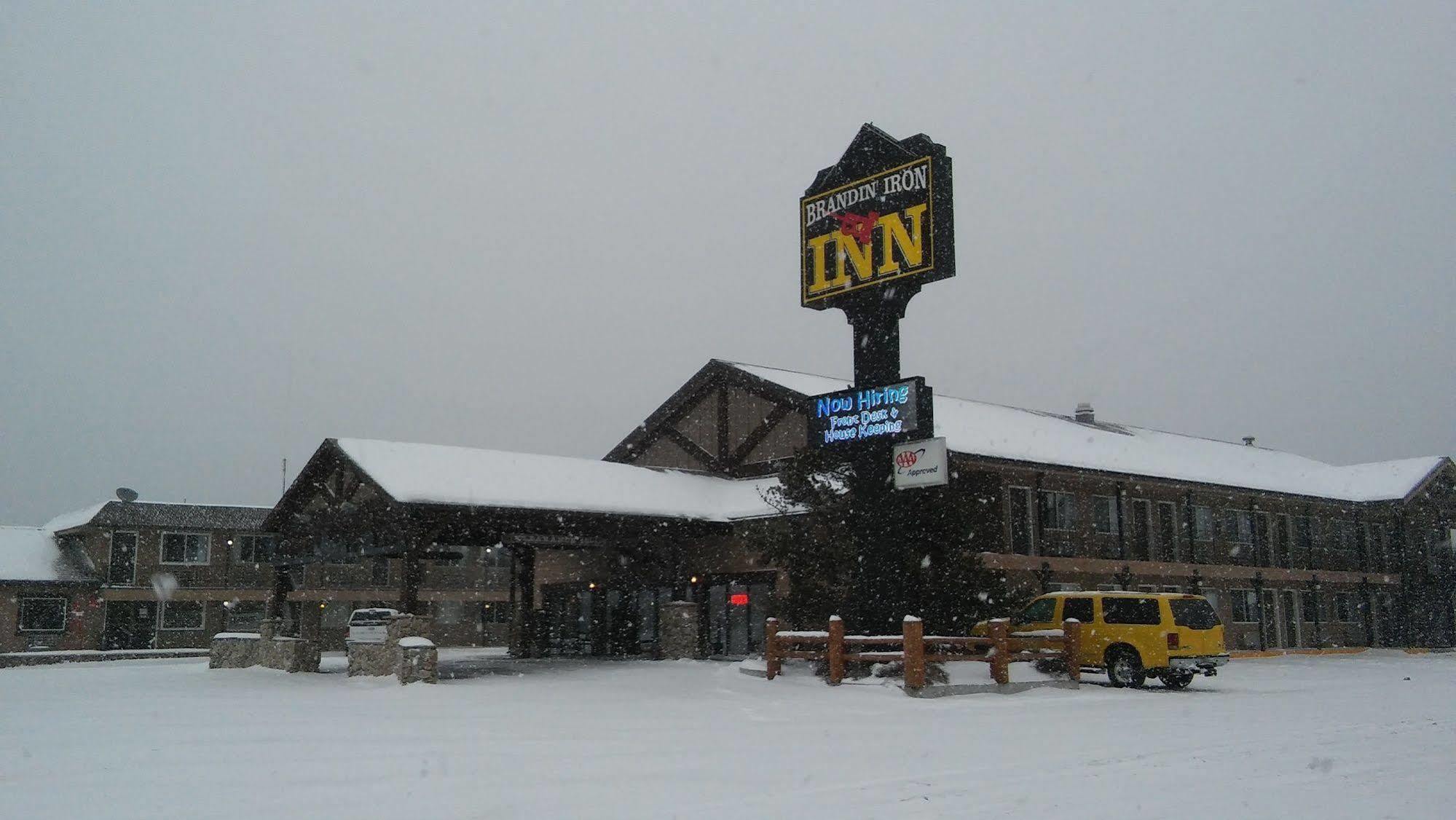 Brandin' Iron Inn West Yellowstone Ngoại thất bức ảnh
